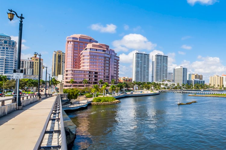 DSCR Loan West Palm Beach Helping in the Growth of the Real Estate Investors with Quick Funding